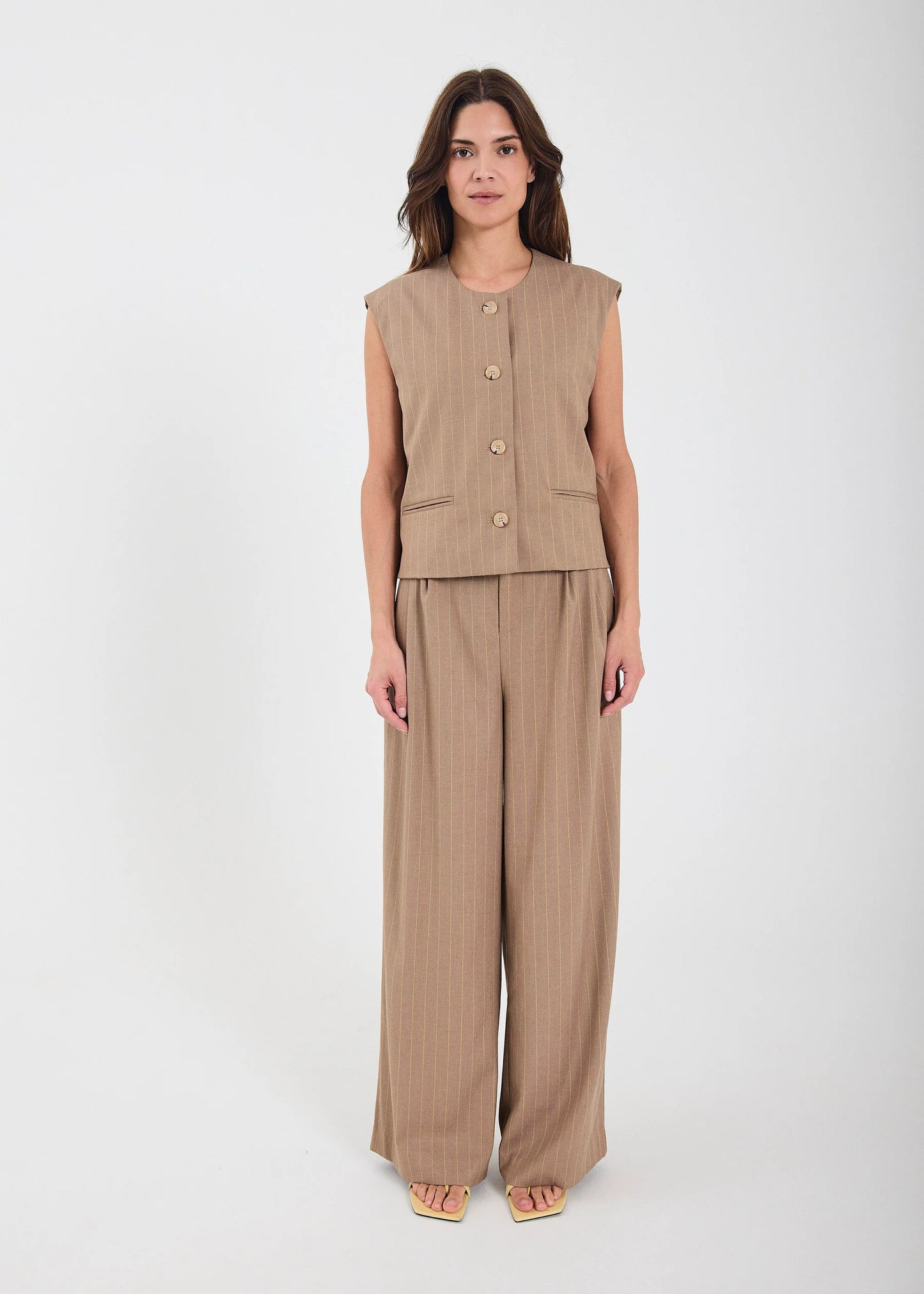 Novia short waistcoat