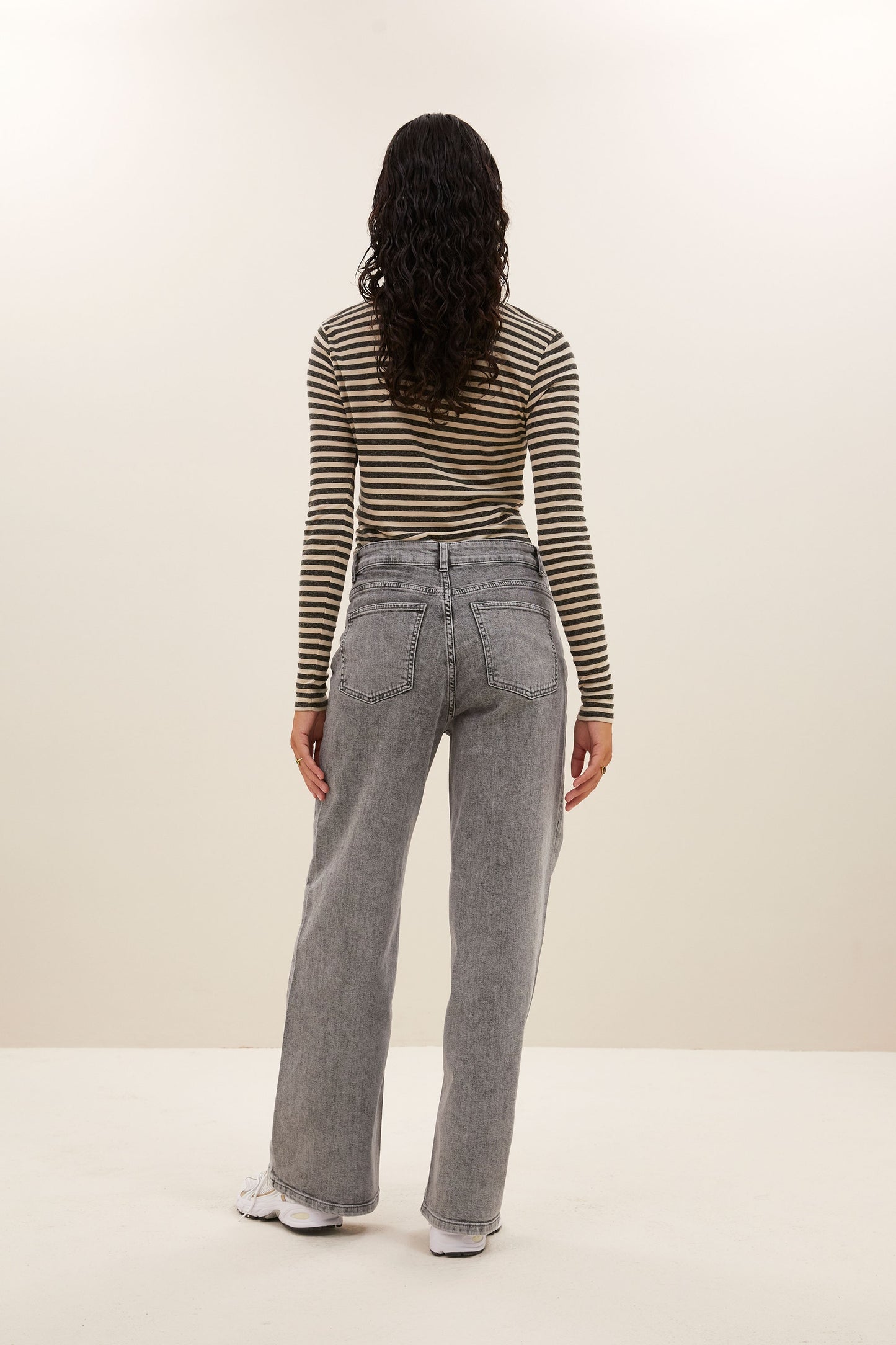 basic ls stripe top