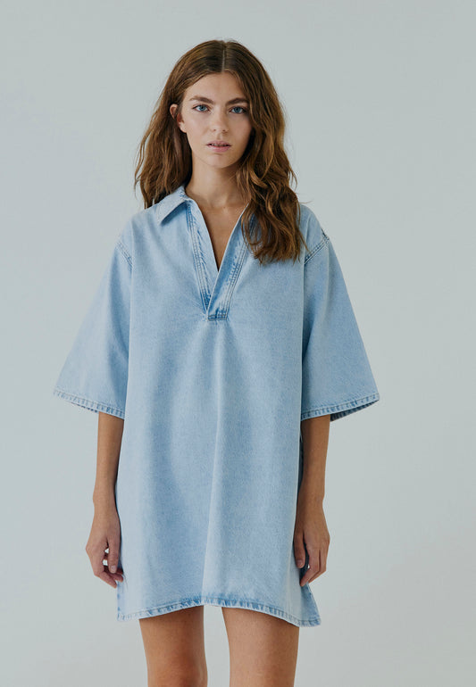 Hannali v-neck denim dress