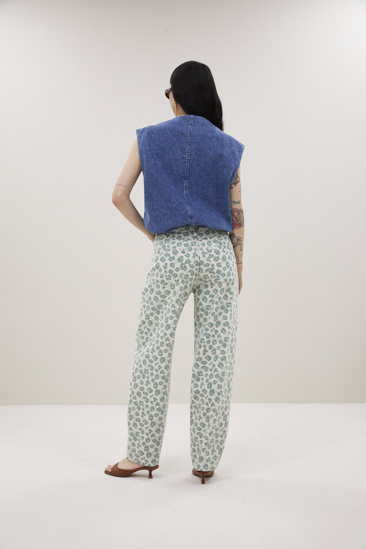 Maggie denim sleeveless jacket
