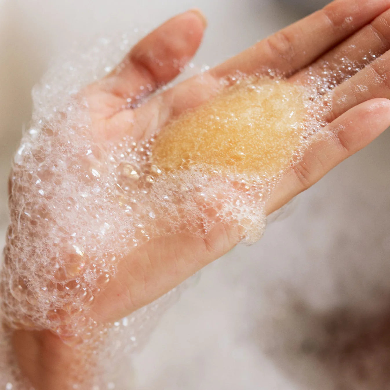 Wash & scrub
