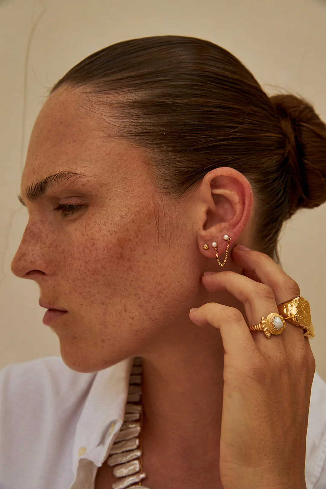 Meris single earring