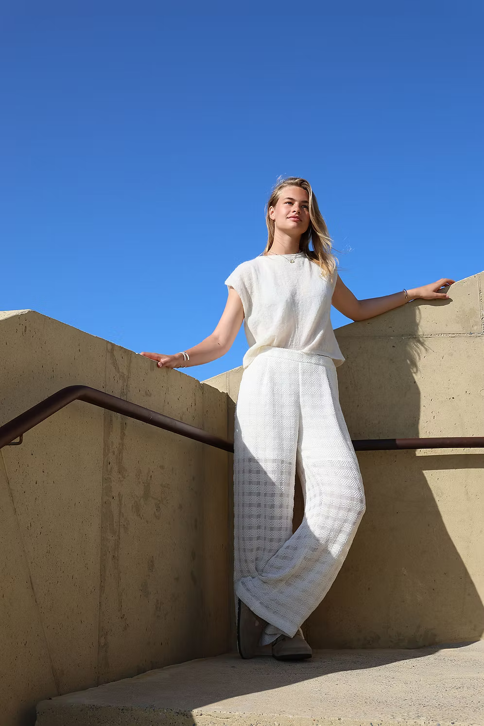 Petal pants - crochet
