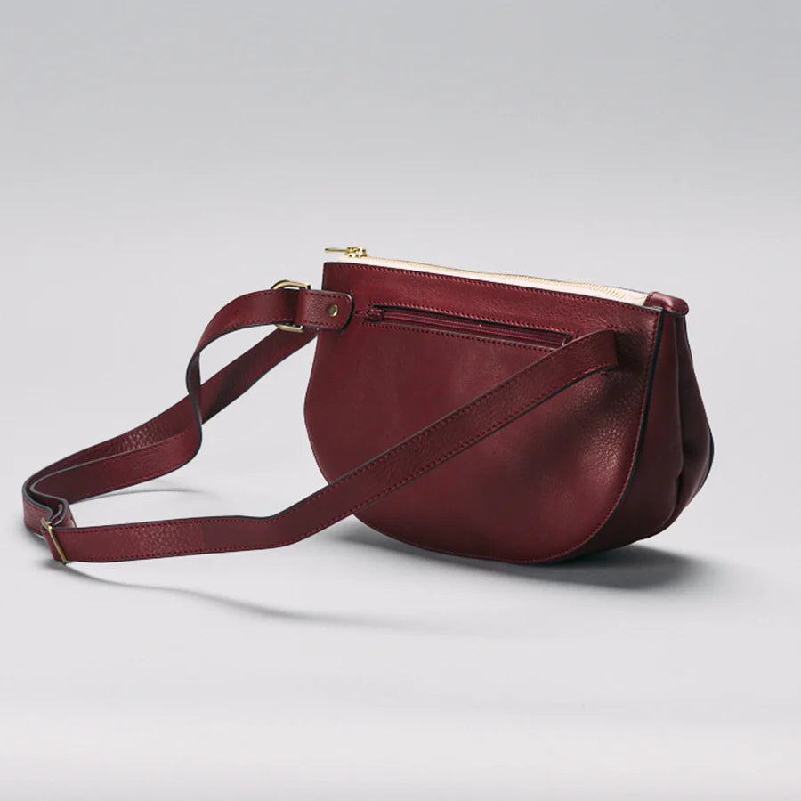 Brieux - Mahogany Red