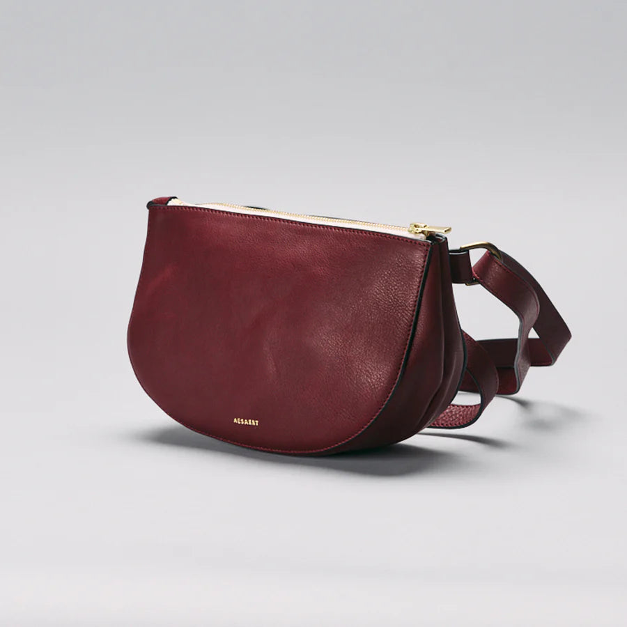 Brieux - Mahogany Red