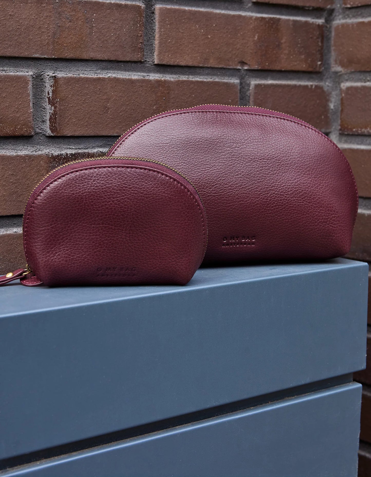 Make up Case Medium - Kersenrood Soft Grain leer