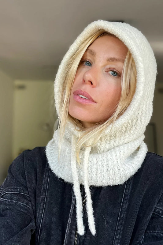 Bivak Beanie in Off White