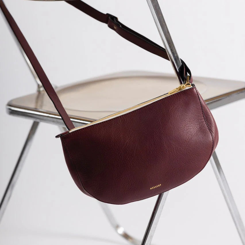 Brieux - Mahogany Red