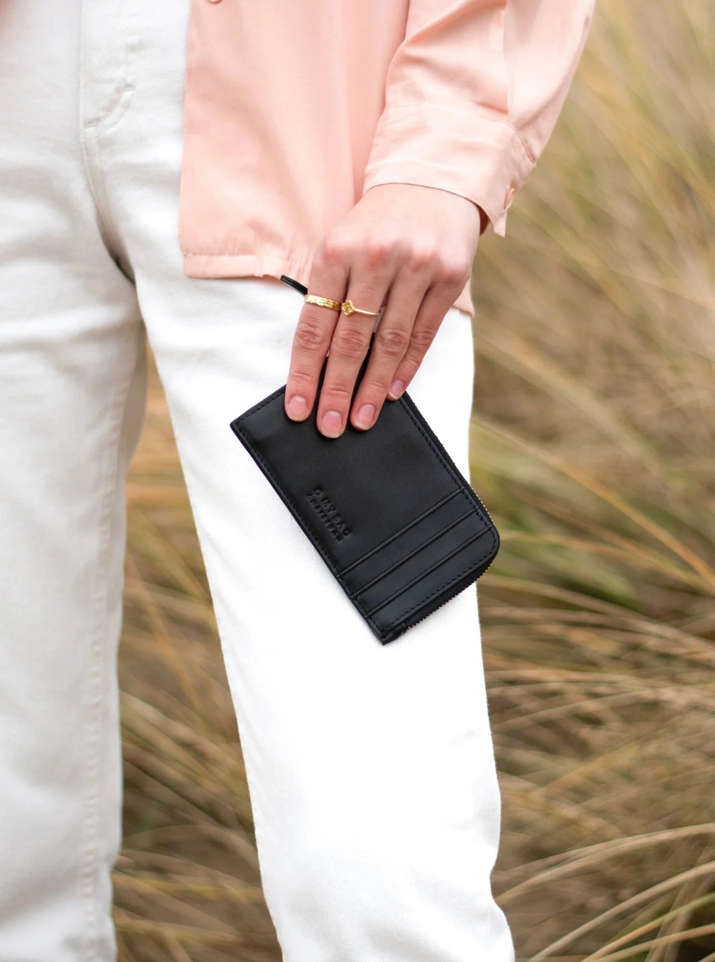 Lola Portemonnee - Zwart Klassiek Leer